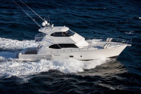Riviera 75 Enclosed Flybridge