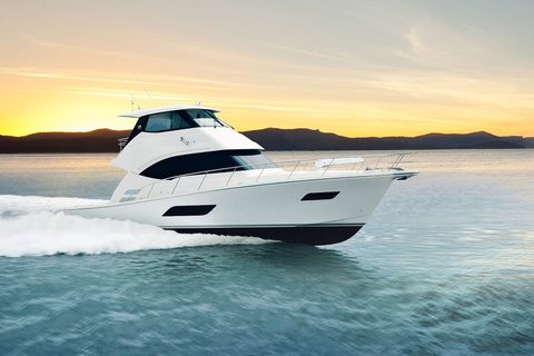 Riviera 50 Enclosed Flybridge