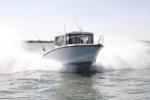 Quicksilver 755 Pilothouse