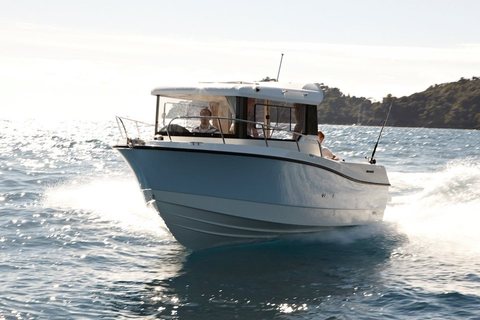 Quicksilver 675 Pilothouse