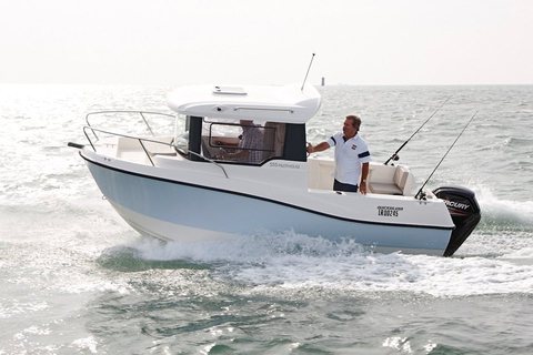 Quicksilver 555 Pilothouse