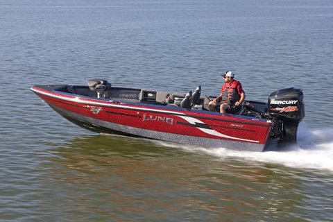 Lund 208 Pro-V Tiller