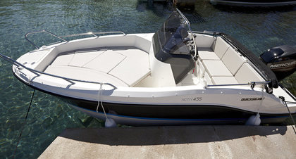 Quicksilver Activ 455 Open photo 12
