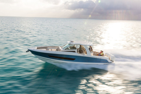 Boston Whaler 420 Outrage