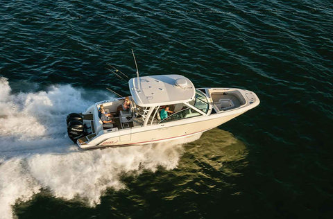 Boston Whaler 320 Vantage