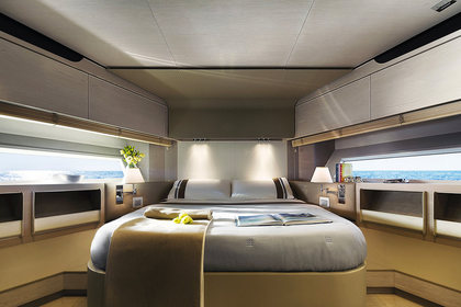 Azimut Fly 83 photo 16