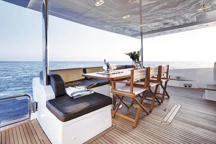 Azimut Fly 83 photo 17