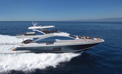 Azimut Fly 83