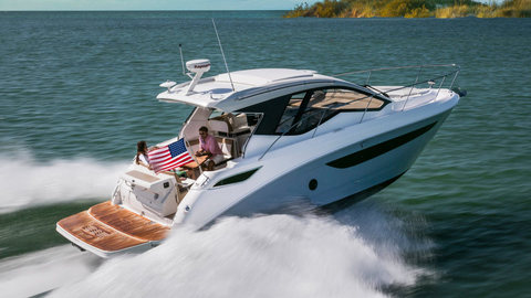 Sea Ray Sundancer 350 Coupe