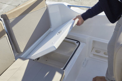 Quicksilver Activ 675 Sundeck photo 14