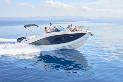 Quicksilver Activ 875 Sundeck photo 15