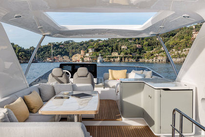 Azimut Fly 60 photo 15
