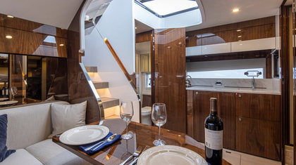 Fairline Targa 45 Open photo 12