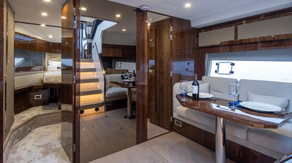 Fairline Targa 45 Open photo 15