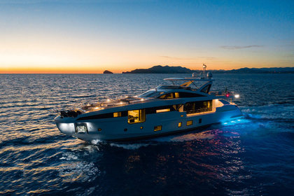 Azimut Grande 32M photo 30