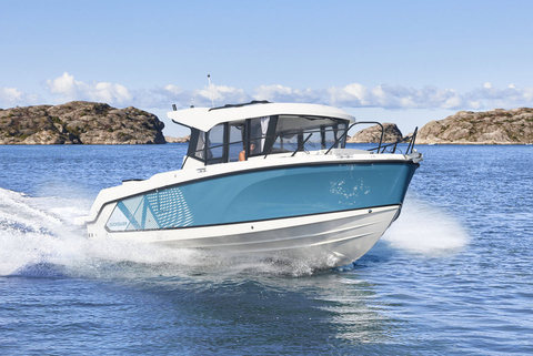 Quicksilver 805 Pilothouse