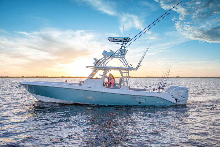 Everglades 365CC