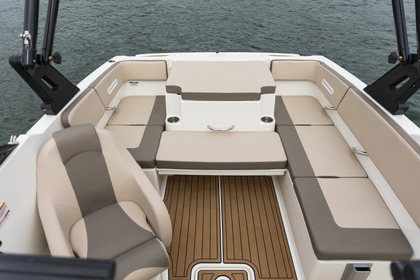 Bayliner VR4 Bowrider photo 13