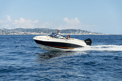 Bayliner VR5 Bowrider photo 12