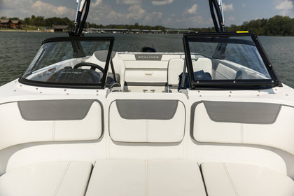 Bayliner VR5 Bowrider photo 14