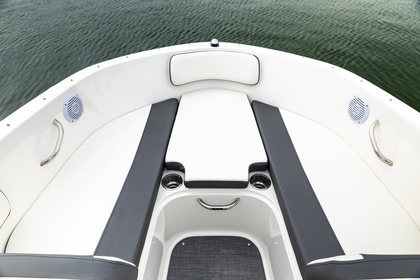 [VBS-DE] Bayliner Bowrider VR4 Outboard photo 11
