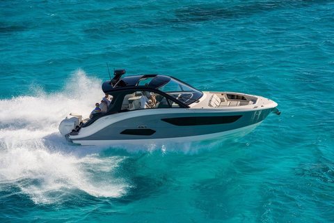 Sea Ray Sundancer 370 Outboard