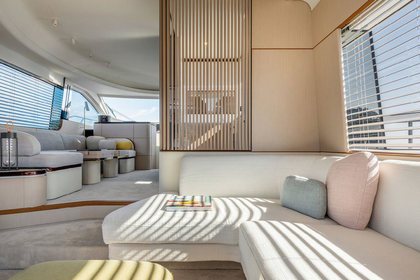 Azimut Fly 68 photo 14