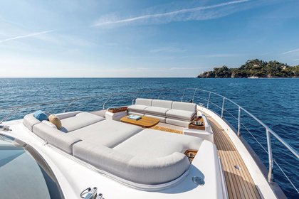 Azimut Fly 68 photo 28