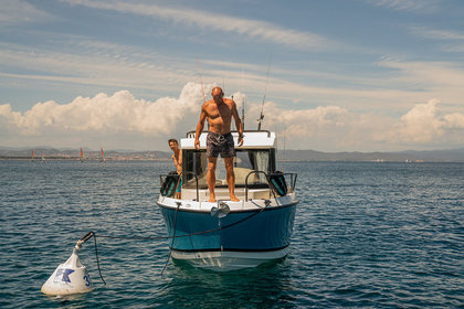 [VBS-FR] Quicksilver 705 Pilothouse photo 16