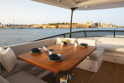 Azimut Magellano 66 photo 13