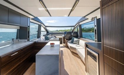 Sunseeker Predator  65 photo 25