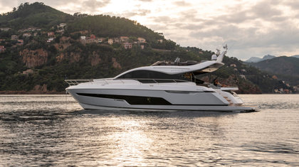 Fairline Phantom 65 photo 13