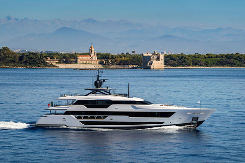 Custom Line 140'
