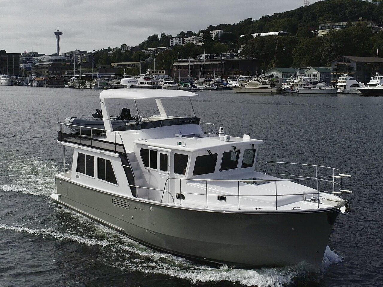 2025 Helmsman Trawlers 43E photo 1