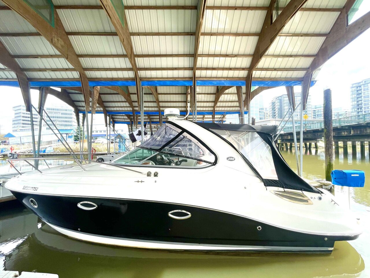 2013 Rinker 290 photo 1