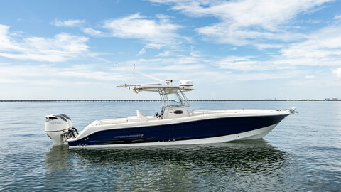 2004 Hydra Sports 3300 Vector