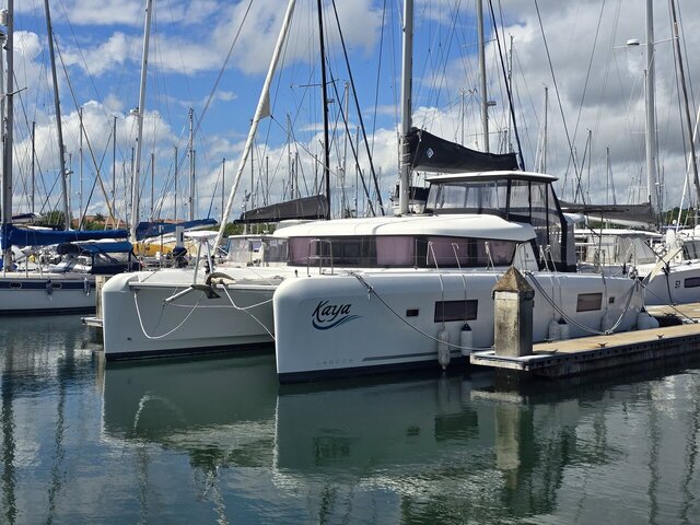 Kaya/ 2021 lagoon 42 Owner version