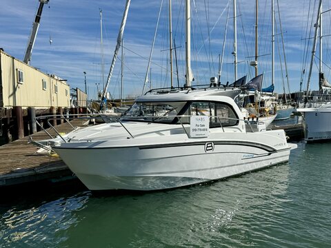 Antares 8 Fishing #381 SF Office