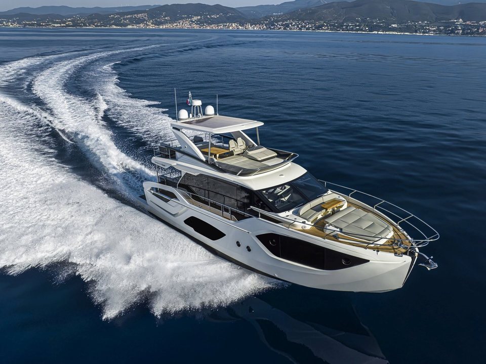 Absolute 52 FLY photo 1