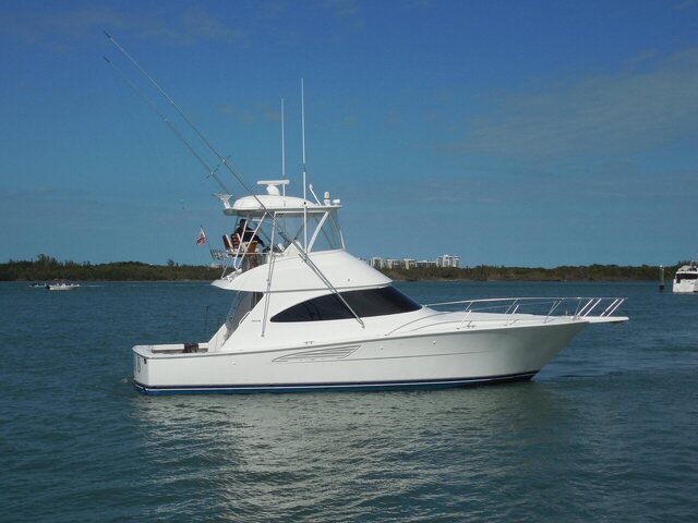 2019 Viking 44' Convertible "Lucia B"