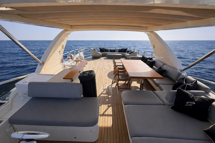 2013 Azimut 88 photo 5
