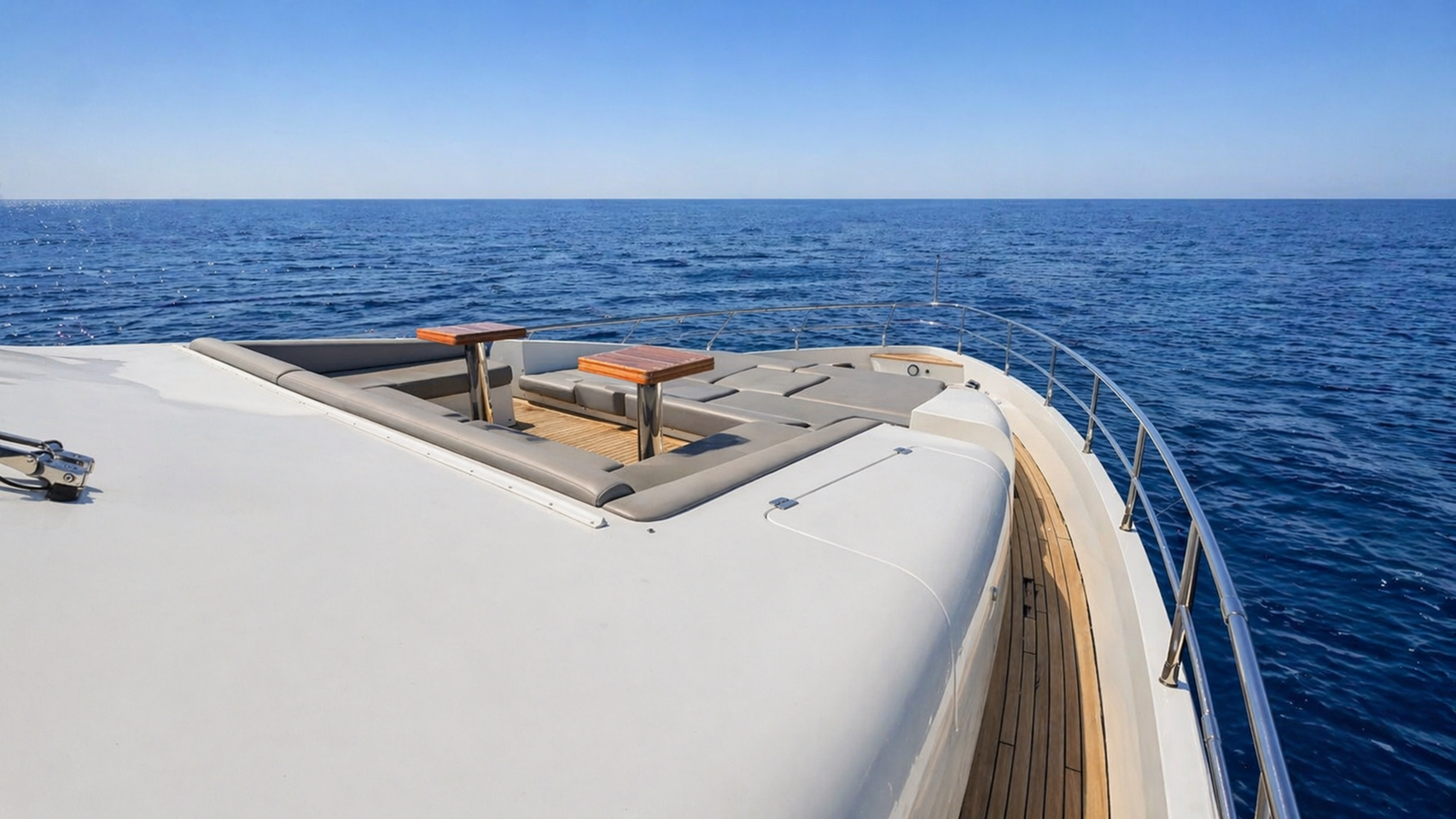 2013 Azimut 88 photo 9