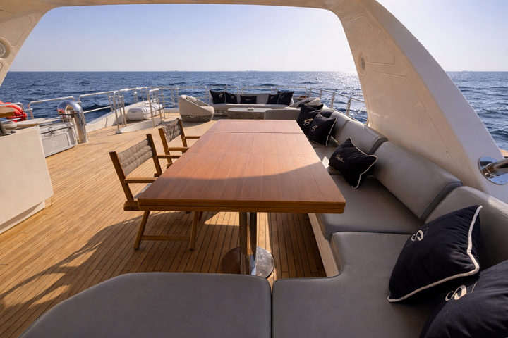 2013 Azimut 88 photo 13