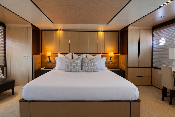 2013 Azimut 88 photo 14