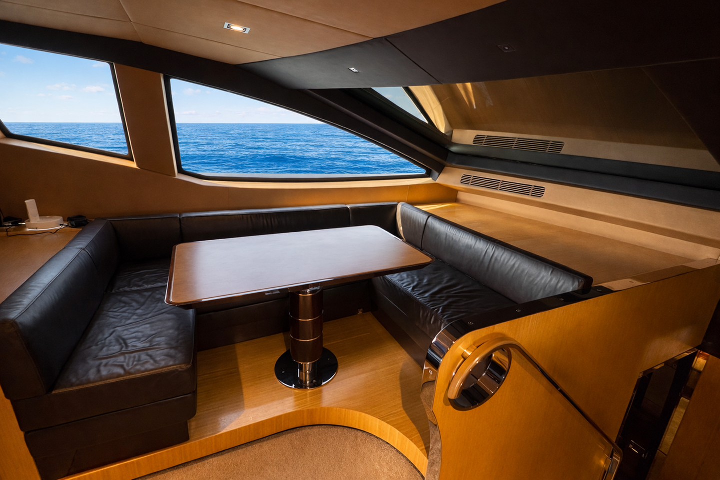 2013 Azimut 88 photo 26