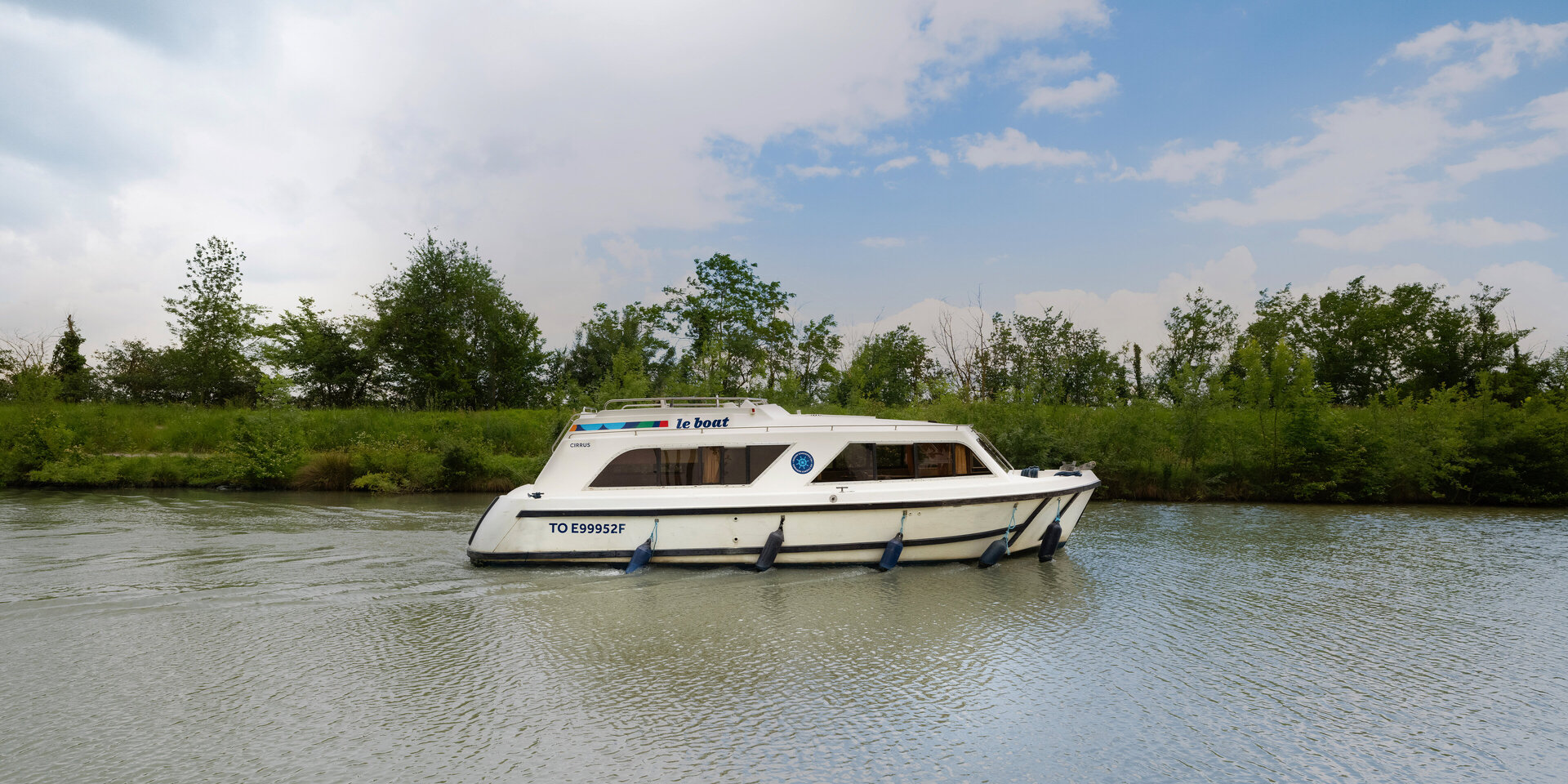 Cirrus B photo 1