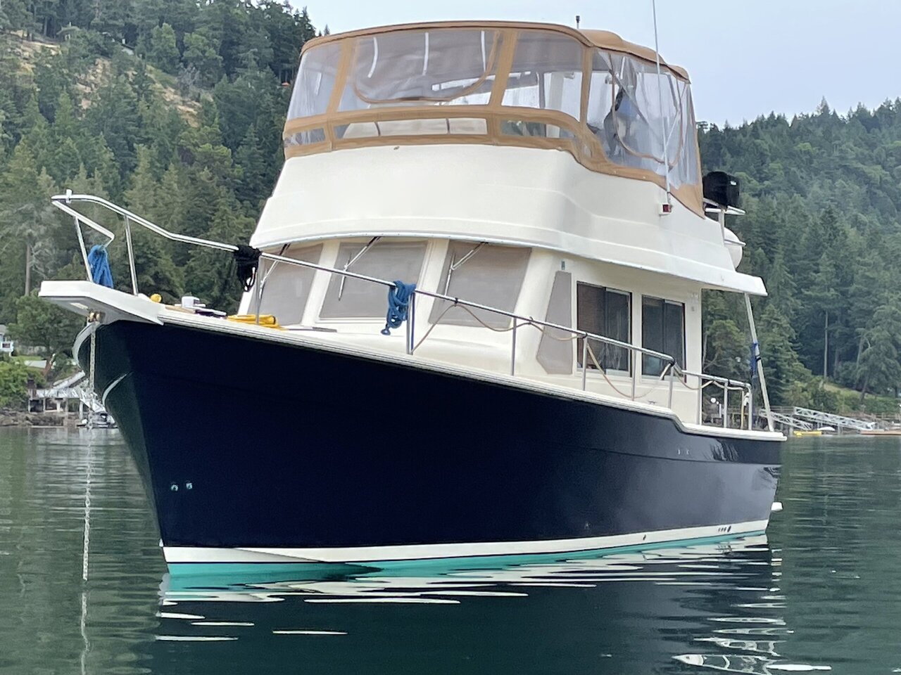 2007 Mainship 34 photo 1