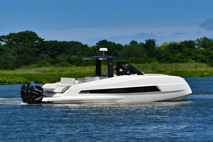 2023 Astondoa 377