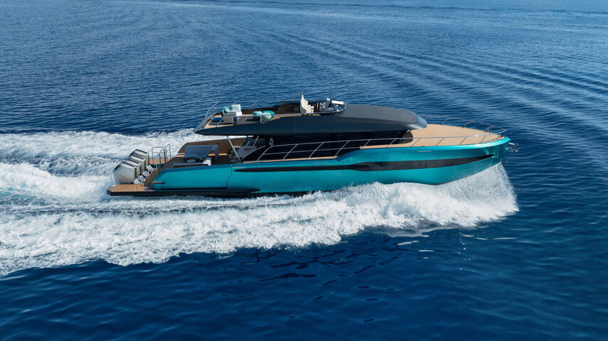 Van der Valk Custom 65 Edge
