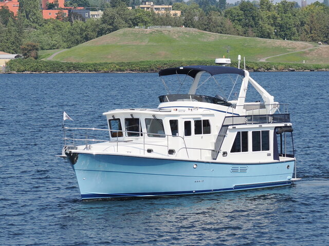 2023 Helmsman Trawlers 38E Pilothouse
